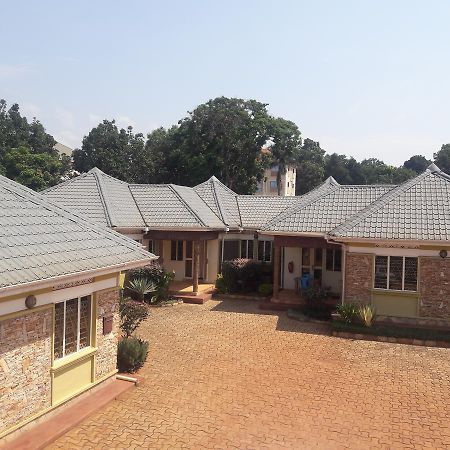 Prestige Resort Cottages Εντέμπε Εξωτερικό φωτογραφία